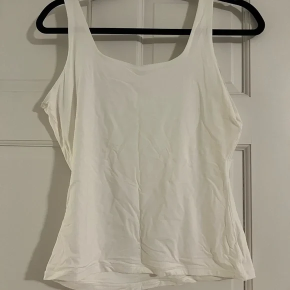 Pumiey Square Neck White Women's Tank Top - Picture 4 of 4